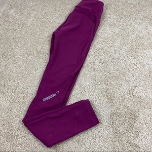 Gymshark High Waist berry red leggings